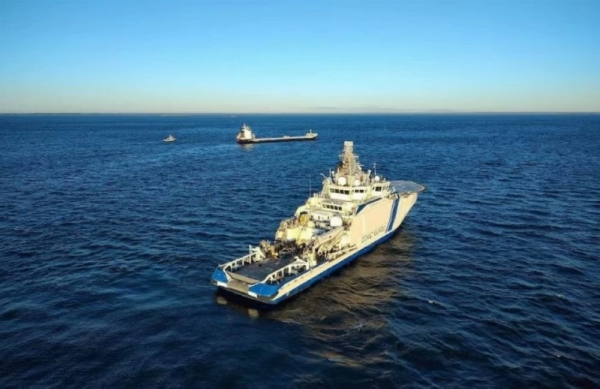 أوروبا في حالة تأهب.. احتجاز سفينة روسية بعد تلف كابل اتصالات حيوي