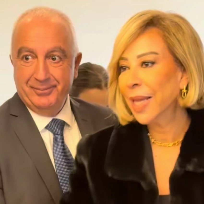 حضور رسمي وشخصيات عامة في عزاء هلي الرحباني.. وإيلي صعب ومادونا يقبلان يد فيروز