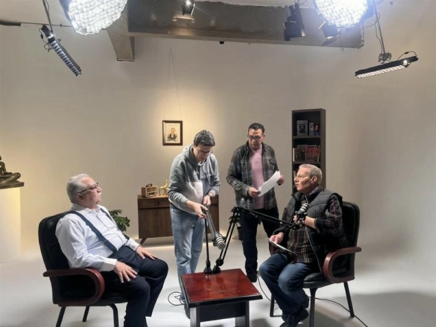 أول ظهور لإبراهيم عيسى بعد شائعة الوفاة