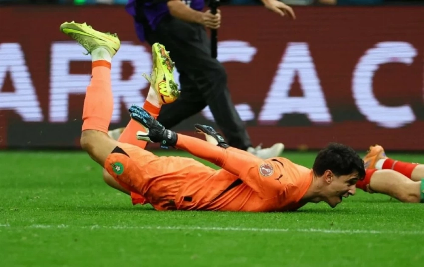 فرحة ياسين بونو بالتأهل لنهائي أفريقيا