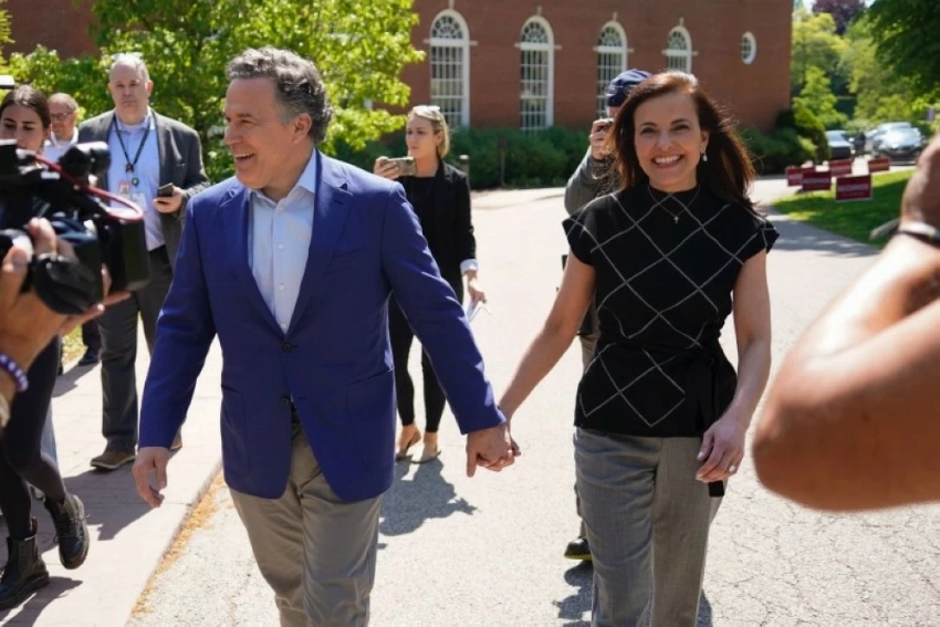 دينا باول وزوجها السيناتور الجمهوري ديف ماكورميك.