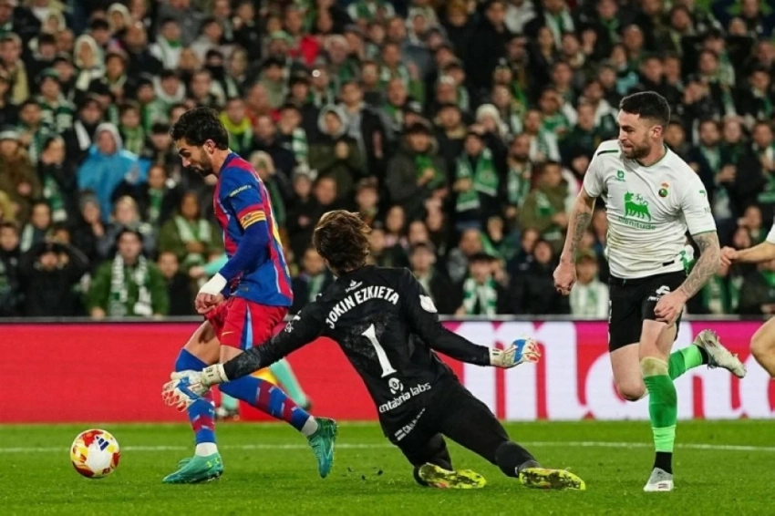 برشلونة يتجاوز راسينغ.. ويبلغ ربع نهائي كأس الملك