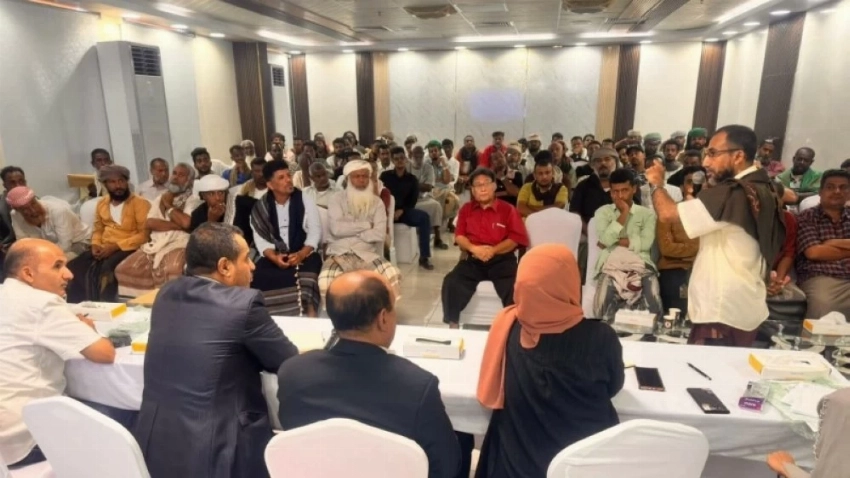 الضحايا واللجنة.