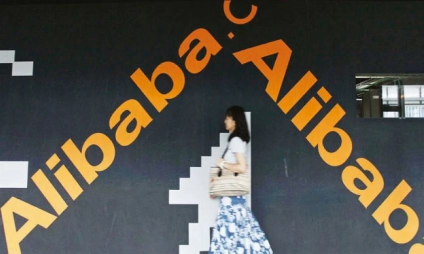 حاكم تكساس يمنع الموظفين من استخدام منتجات «شي إن» و «علي بابا»