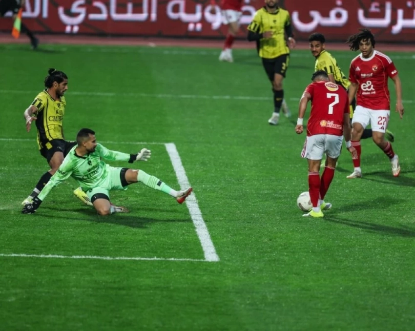 جانب من مباراة الأهلي ووادي دجلة في الدوري المصري