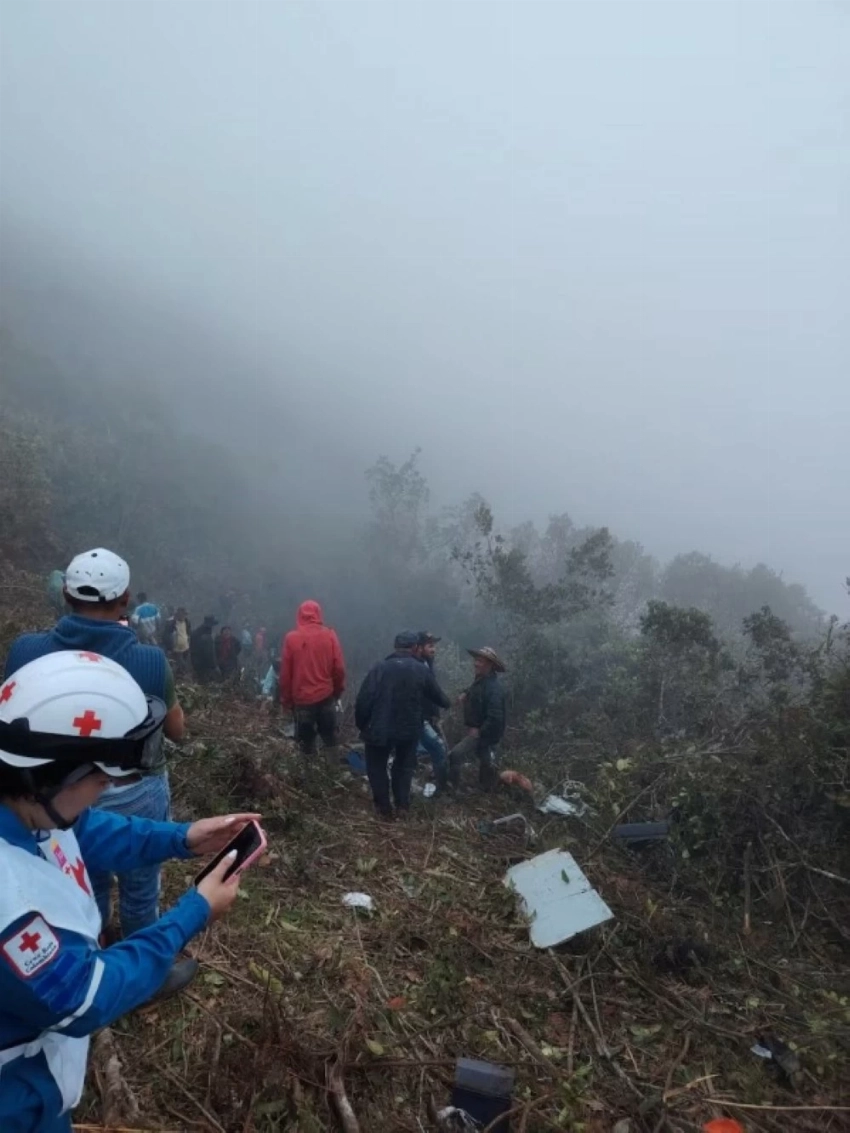 كارثة جوية في كولومبيا.. تحطم طائرة حكومية وفقدان جميع ركابها
