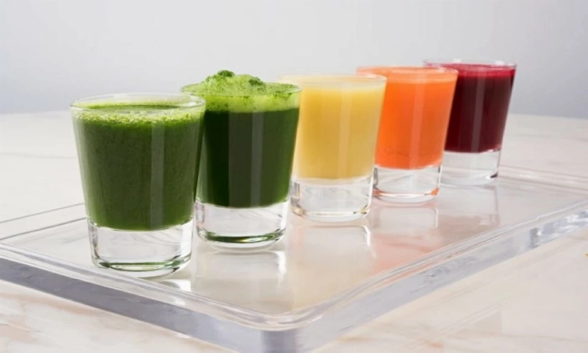 مشروبات شائعة قد تُدمّر صحة أمعائك.