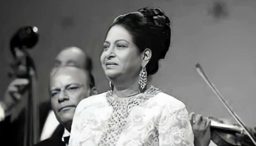 حفلات أم كلثوم في الخارج أشعلت الأزمة.