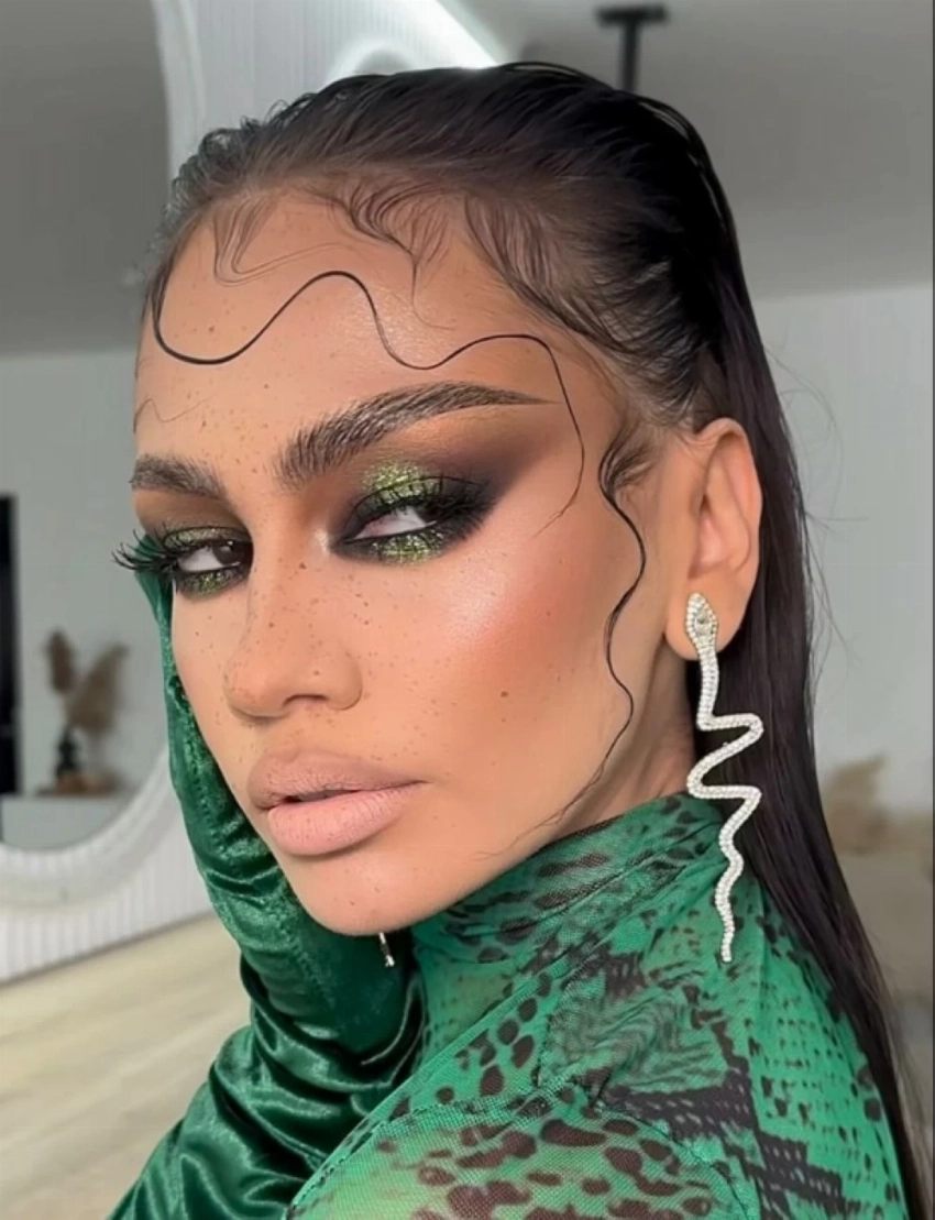 اختيار لون المكياج مطابق للملابس.. ترند جريء أم مبالغ فيه؟