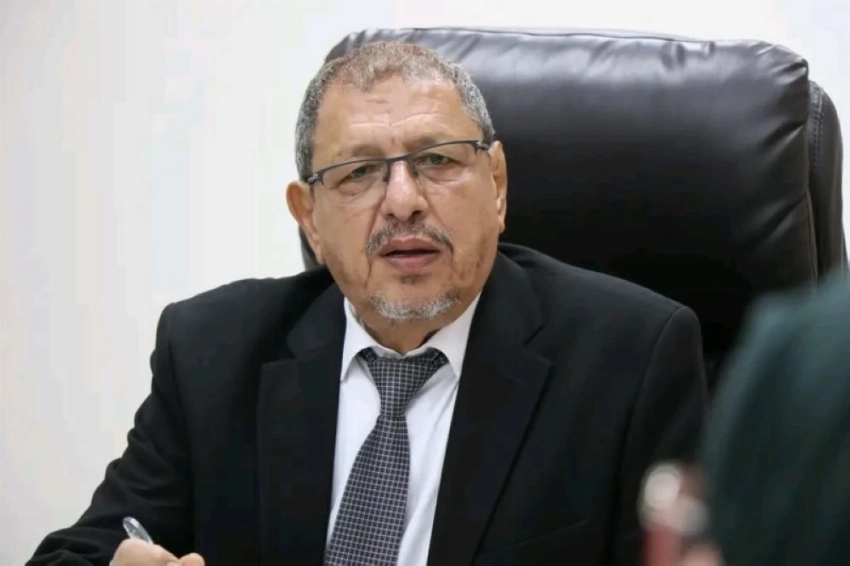 طالب.
