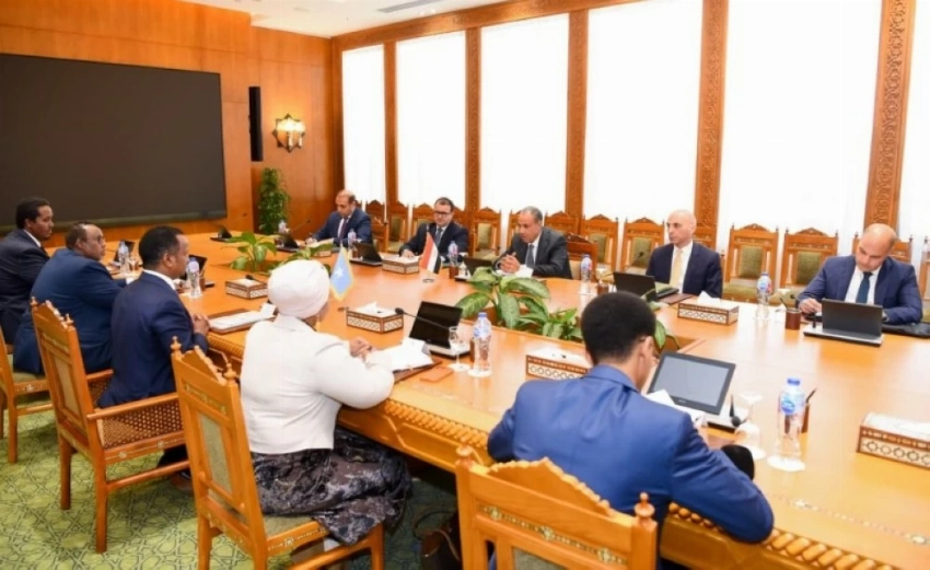 مصر ترفض إنشاء كيانات موازية خارج الأطر القانونية المعترف بها دولياً