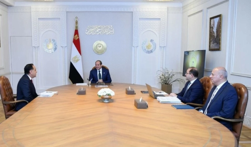 الرئيس السيسي خلال لقاء مدبولي.