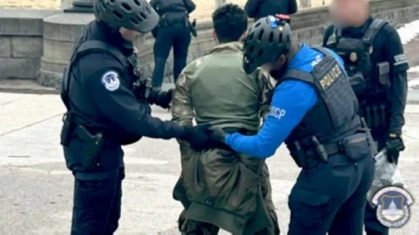 تهديد جديد للكابيتول.. إحباط محاولة اقتحام مسلح لمبنى الكونغرس الأمريكي
