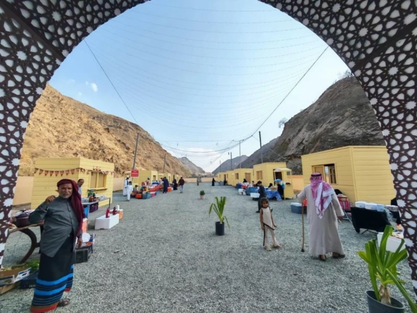 الدائر تتزين.. والبلدية ترفع وتيرة العمل خلال الشهر الفضيل