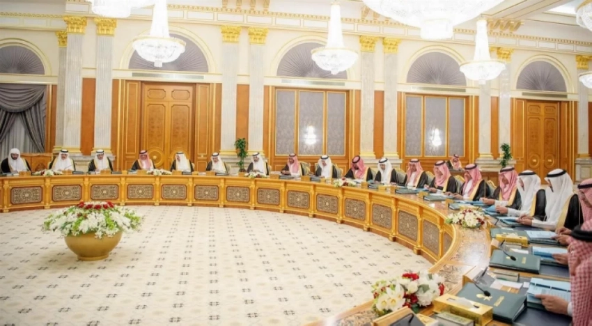 تمديد فترة تطبيق لائحة الاتصالات الرسمية والمحافظة على الوثائق