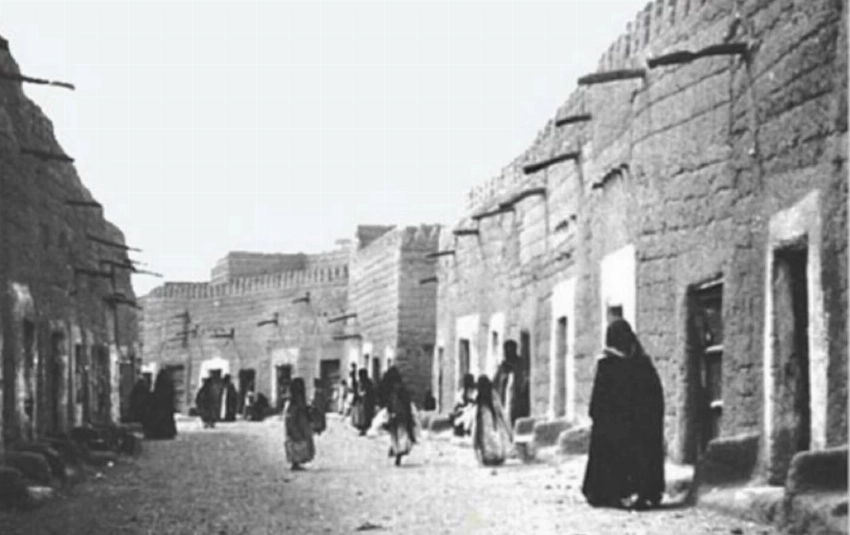 فيديو: هل تفتح الأنثروبولوجيا سردية المجتمع السعودي؟