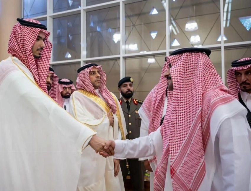 الأمير راكان بن سلمان يستقبل المهنئين بعيد الفطر