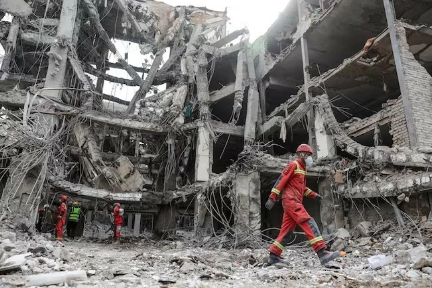 الـ48 ساعة الحاسمة.. هل تنجح الوساطة الإقليمية في كبح التصعيد في إيران؟