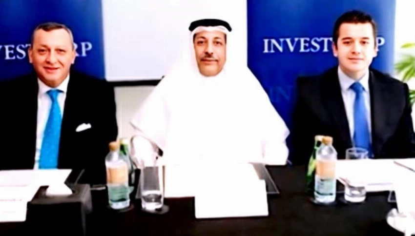 الشروقي إبان عمله في إنفستكورب البحرين.