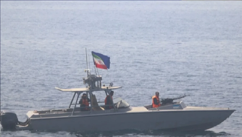 قوارب إيرانية.