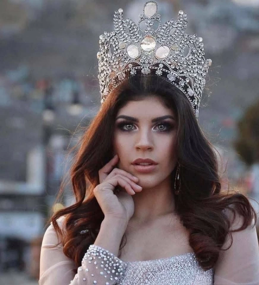 كارولينا فلوريس غوميز.