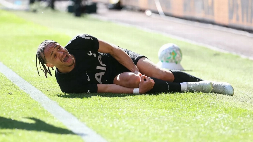 «الرباط الصليبي» يُحرم تشافي سيمونز من كأس العالم 2026