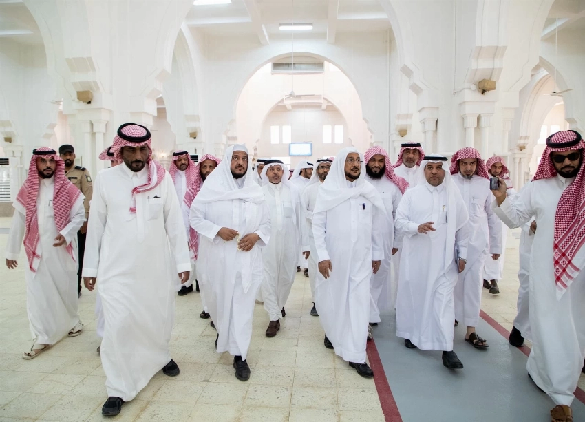 الوزيرأوضح أن هذه الجهود تعكس المكانة التي توليها المملكة لخدمة قاصدي الحرمين الشريفين.