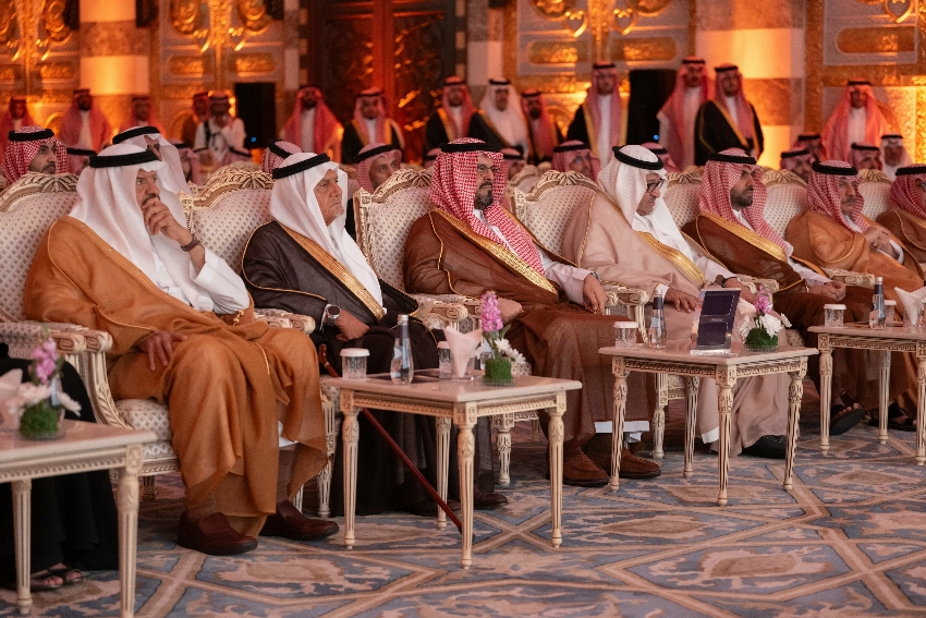 نائب أمير المنطقة الأمير سعود بن مشعل بن عبدالعزيز في حفل إطلاق مؤسسة الأمير خالد بن فيصل الثقافية بحضور عدد من الأمراء والمسؤولين، ونخبة من المهتمين بالشأن الثقافي.