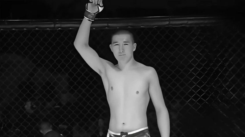 مقاتل MMA ميديت جينالييف