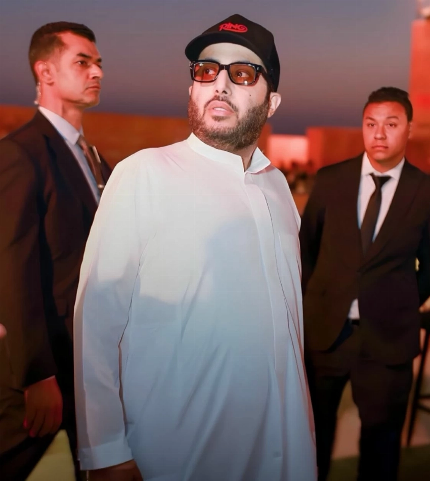 تركي آل الشيخ يجمع نجوم الفن العالميين والعرب في «Glory in Giza» تحت سفح الأهرامات