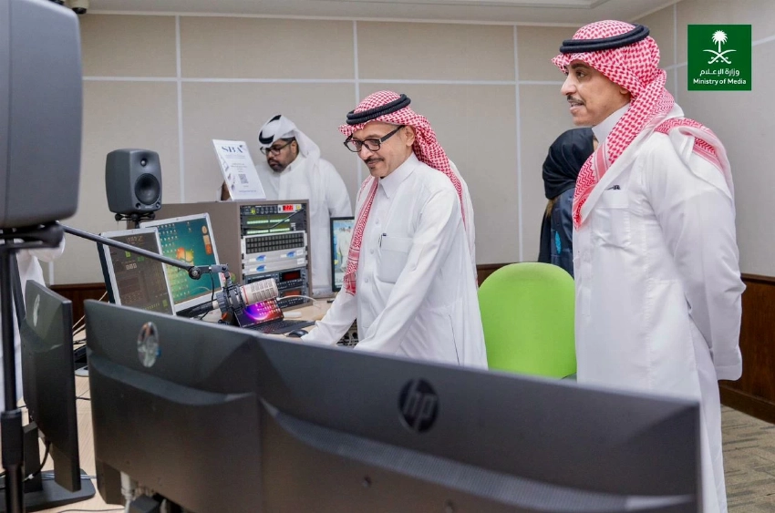عاجل | وزارة الإعلام.. غرفة عمليات نقلت صورة الركن الخامس للعالم