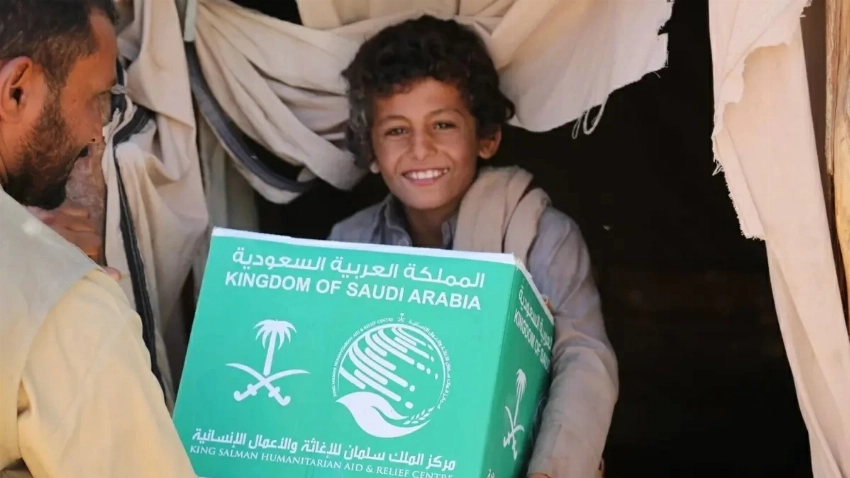 «تقرير يونيو» يوثق توسّع المساعدات السعودية عبر مشروعات نوعية عالمية