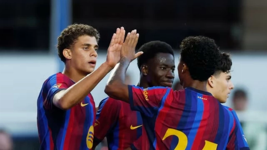 برشلونة ضد برمنغهام.. حمزة عبد الكريم يخطف الأضواء بهدفين