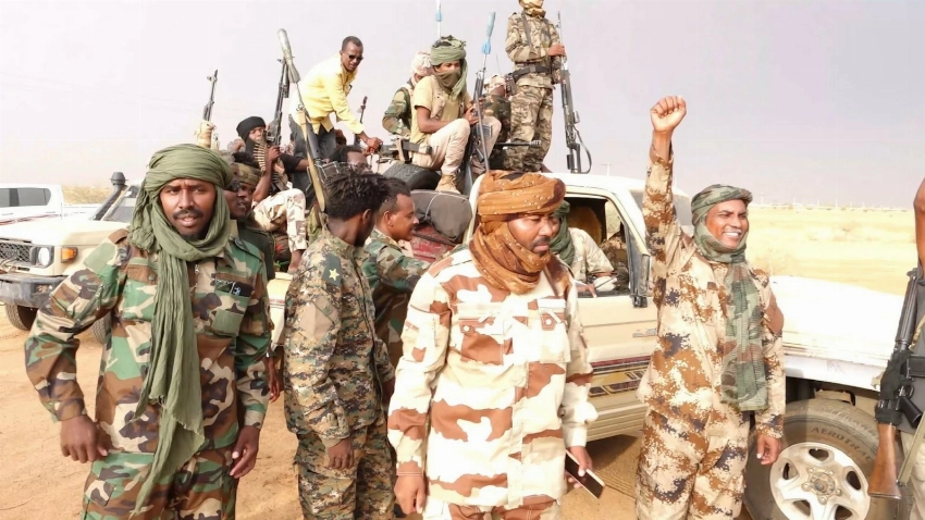 مسؤول استخبارات و200 مقاتل ينضمون للجيش السوداني بعد انشقاقهم عن الدعم السريع