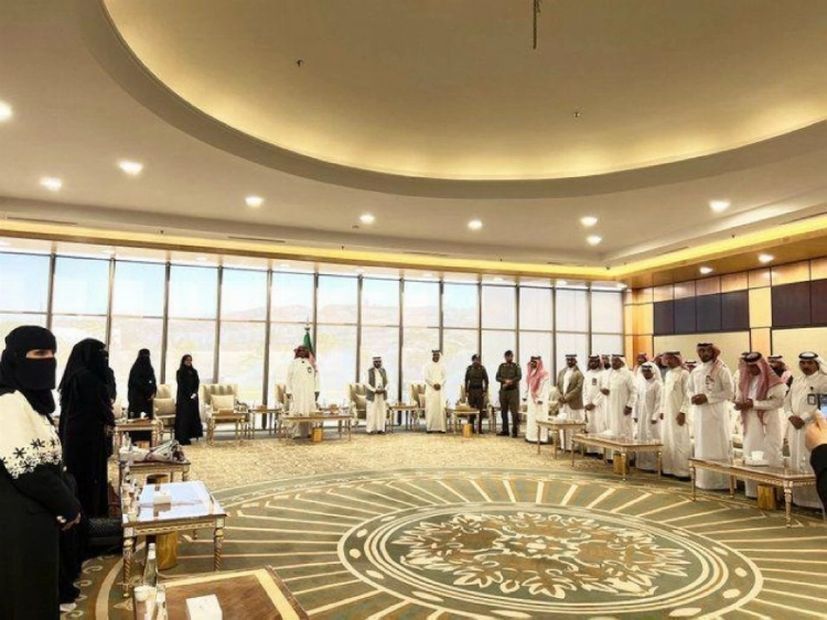 تدشين معرض الأولمبياد الوطني للإبداع العلمي في عسير تدشين معرض الأولمبياد الوطني للإبداع العلمي في عسير