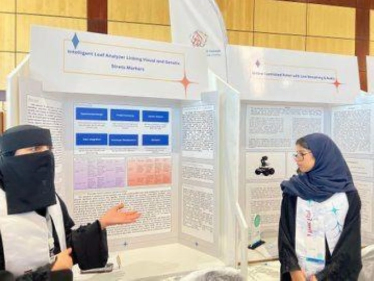 تدشين معرض الأولمبياد الوطني للإبداع العلمي في عسير تدشين معرض الأولمبياد الوطني للإبداع العلمي في عسير