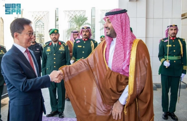 ولي العهد ونائب الرئيس الصيني يبحثان التعاون المشترك وآخر التطورات على المستوى الدولي ولي العهد ونائب الرئيس الصيني يبحثان التعاون المشترك وآخر التطورات على المستوى الدولي