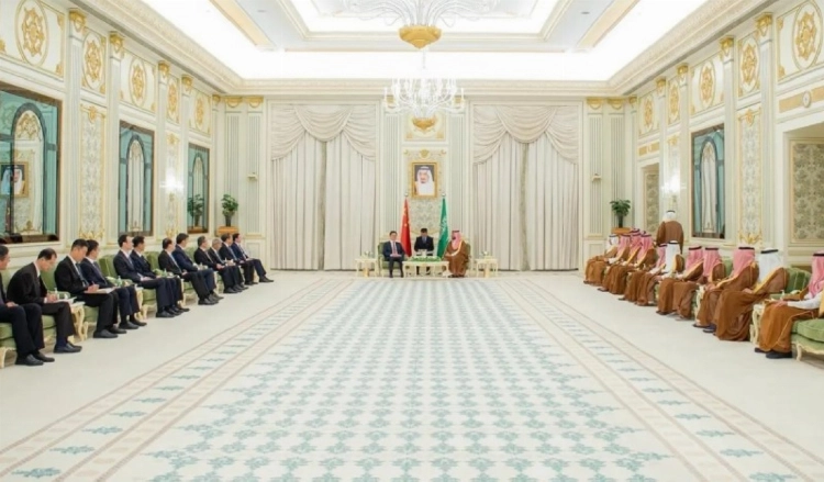 ولي العهد ونائب الرئيس الصيني يبحثان التعاون المشترك وآخر التطورات على المستوى الدولي ولي العهد ونائب الرئيس الصيني يبحثان التعاون المشترك وآخر التطورات على المستوى الدولي