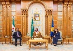 سورية تعترف رسمياً بكوسوفو خلال اجتماع ثلاثي بالرياض