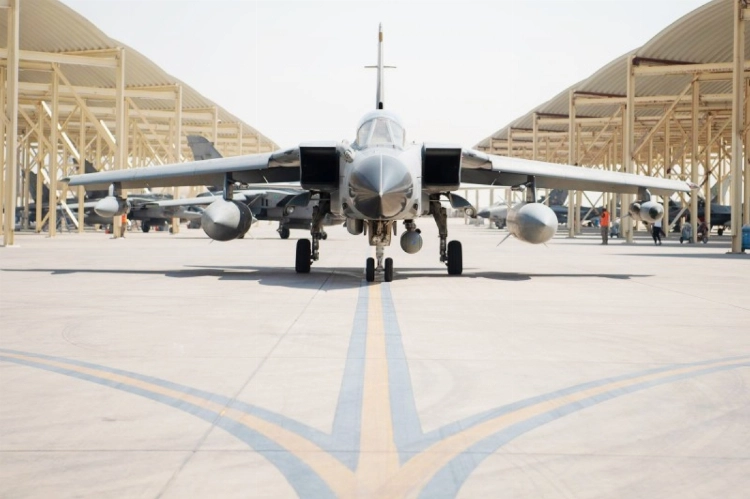 بمشاركة القوات الجوية السعودية.. انطلاق مناورات مركز الحرب الجوي الصاروخي في الإمارات بمشاركة القوات الجوية السعودية.. انطلاق مناورات مركز الحرب الجوي الصاروخي في الإمارات