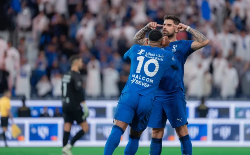 Neves seals late Al Hilal comeback as Koulibaly hails team’s character Ruben Neves stood strong from the spot two minutes from time to seal Al Hilal's win. (SPL)